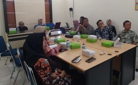 Rapat Koordinasi dan Konsultasi Bahan Promosi Monumen Reog