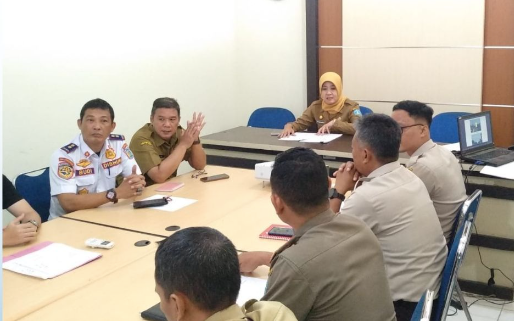 Rakor penertiban Izin Reklame Rakor penertiban Izin Reklame