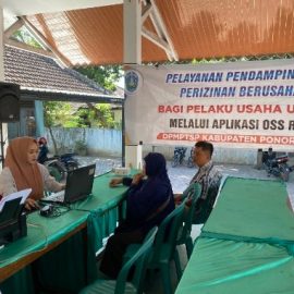 Roadshow Pelayanan Perizinan di Kecamatan Kauman