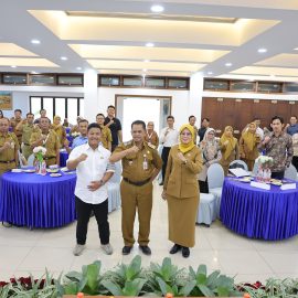 GATHERING INVESTASI : Bisnis Forum dan Forum Konsultasi Publik